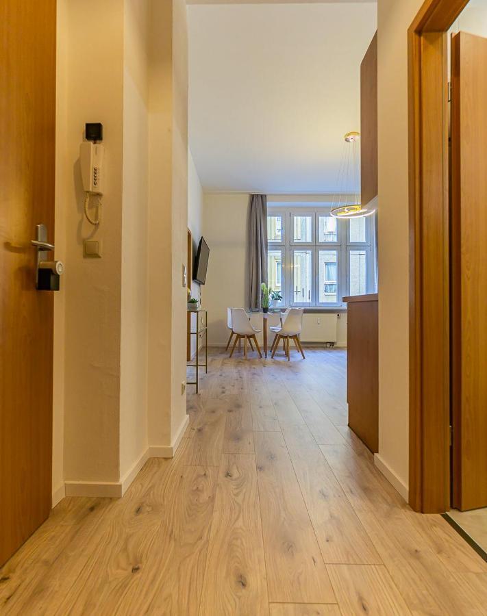 Cityapartment - 53 M², 2 Zimmer, Zentral, Netflix, Kueche, Waschmaschine Cottbus Exterior photo