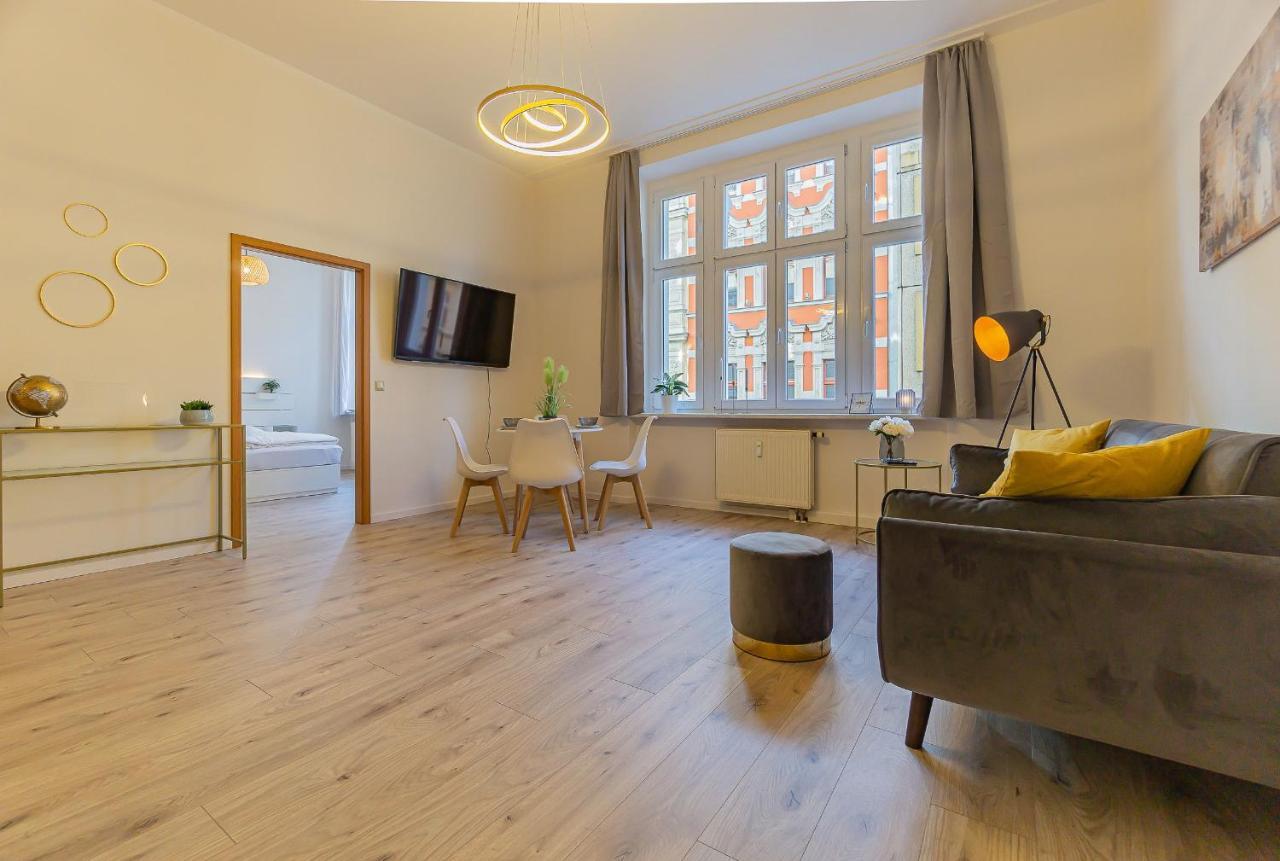 Cityapartment - 53 M², 2 Zimmer, Zentral, Netflix, Kueche, Waschmaschine Cottbus Exterior photo